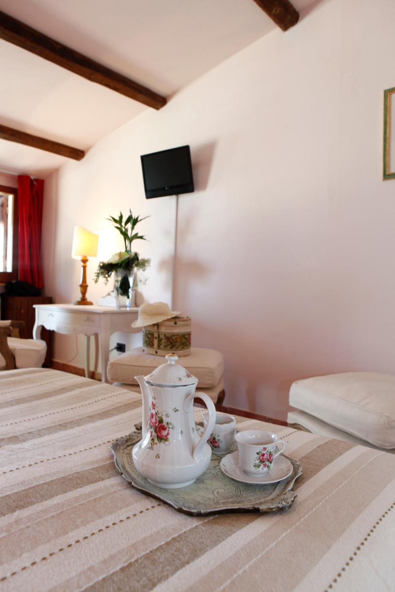 Il Poggio Dei Pettirossi Guest House Bevagna Room photo